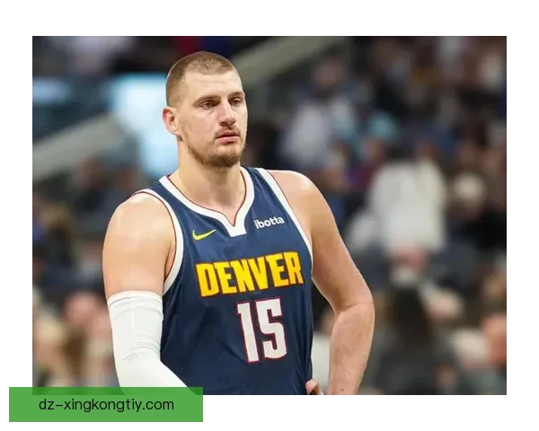 不足25分约基奇创第一人